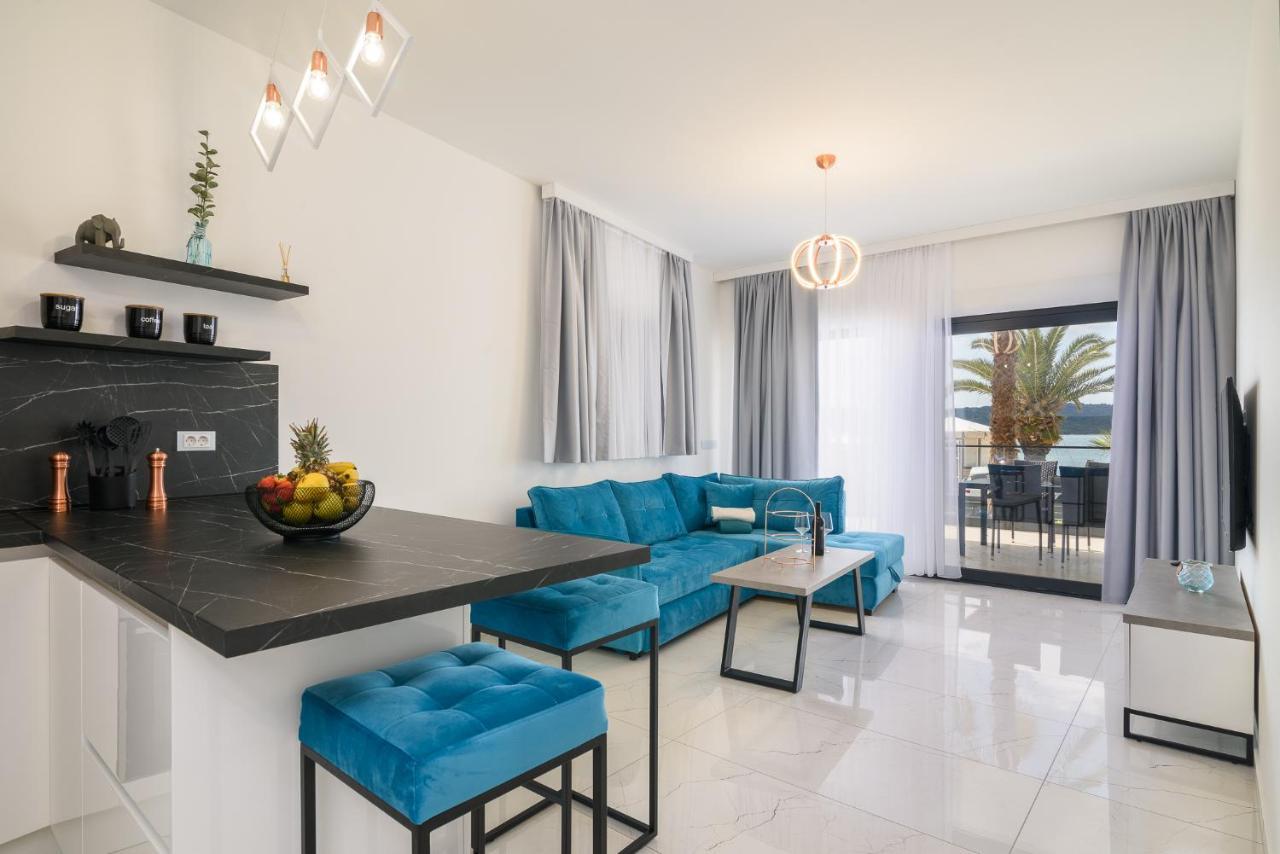 Palm Springs Apartment Trogir Bagian luar foto