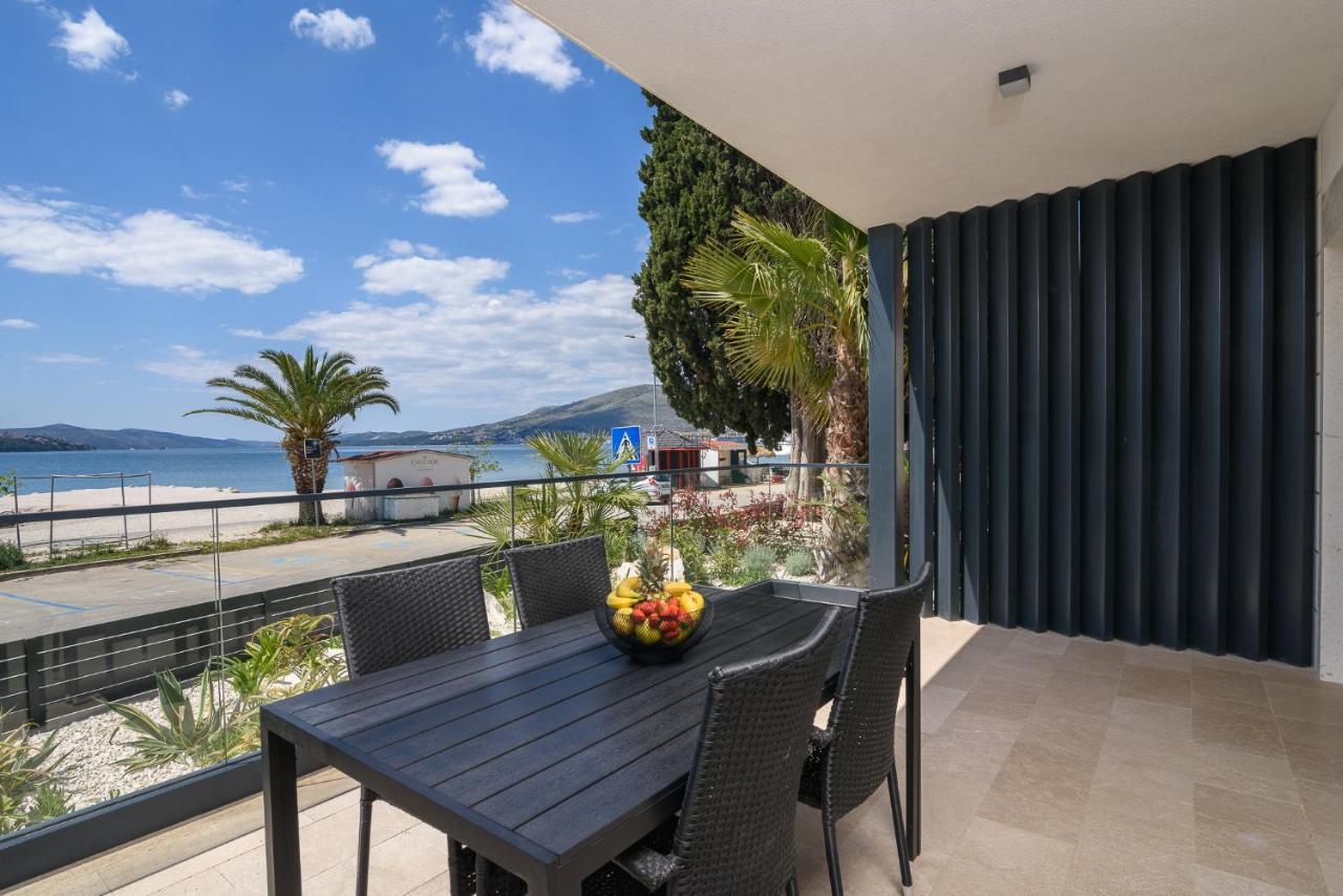 Palm Springs Apartment Trogir Bagian luar foto