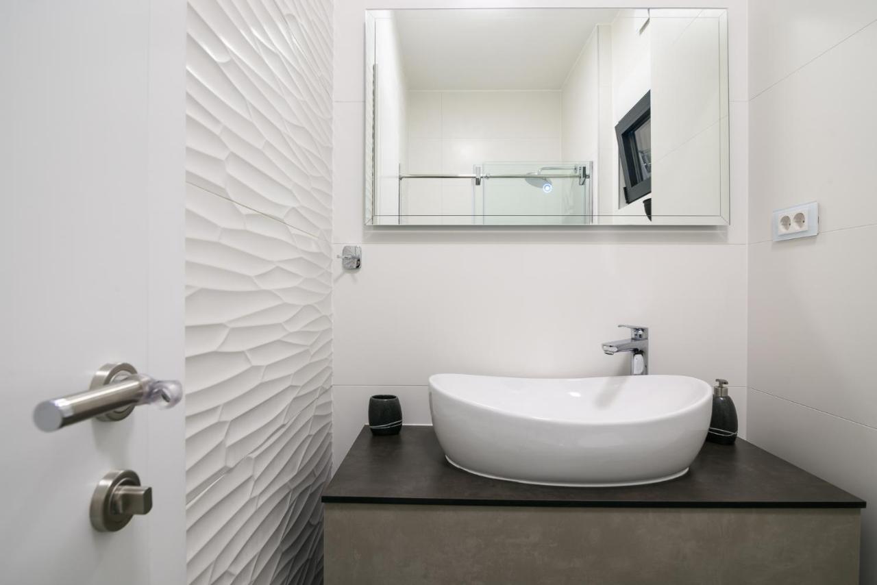 Palm Springs Apartment Trogir Bagian luar foto