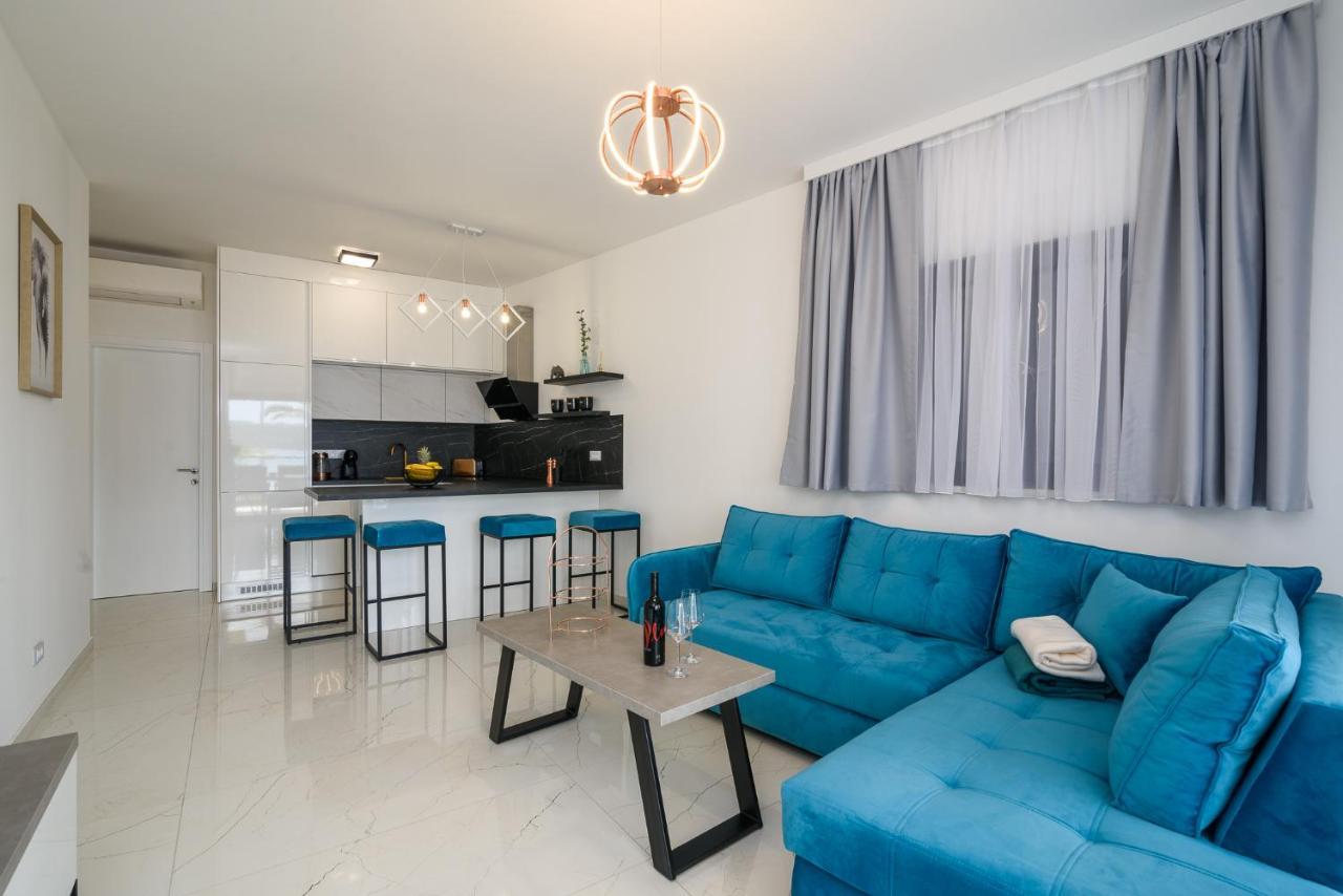 Palm Springs Apartment Trogir Bagian luar foto