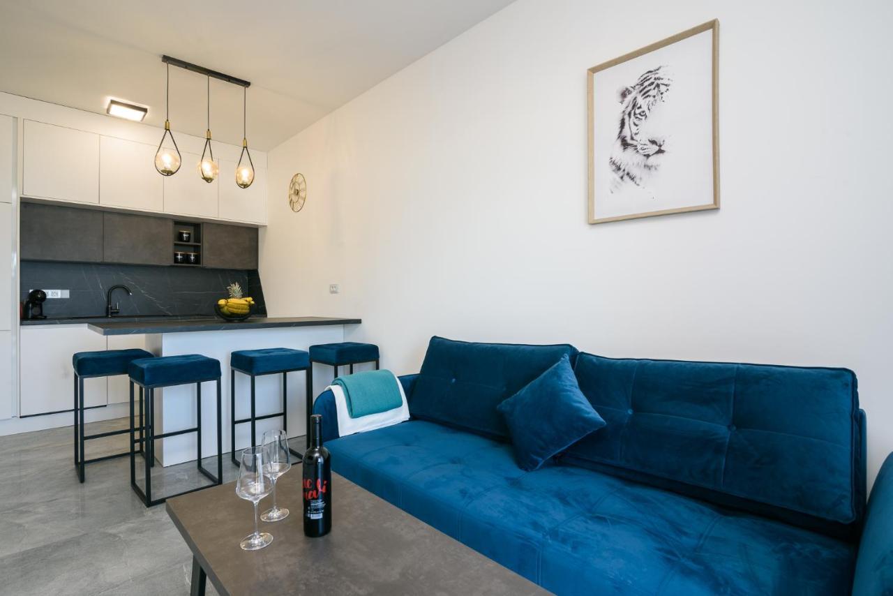 Palm Springs Apartment Trogir Bagian luar foto